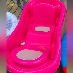 Baby bath tub